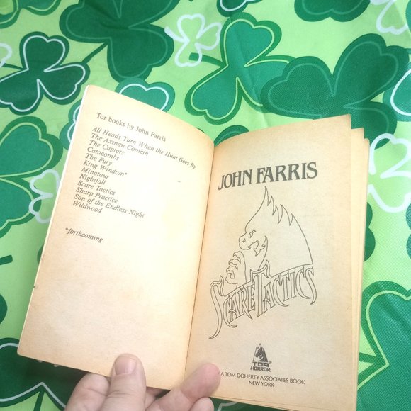 Scare Tactics Paperback by John Farris 1993 - Picture 10 of 16